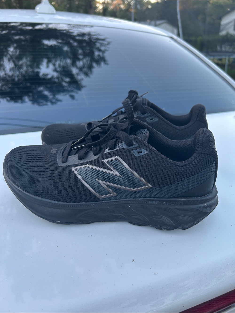 New Balance 520 V9 Fresh Foam Running Unisex Shoes
